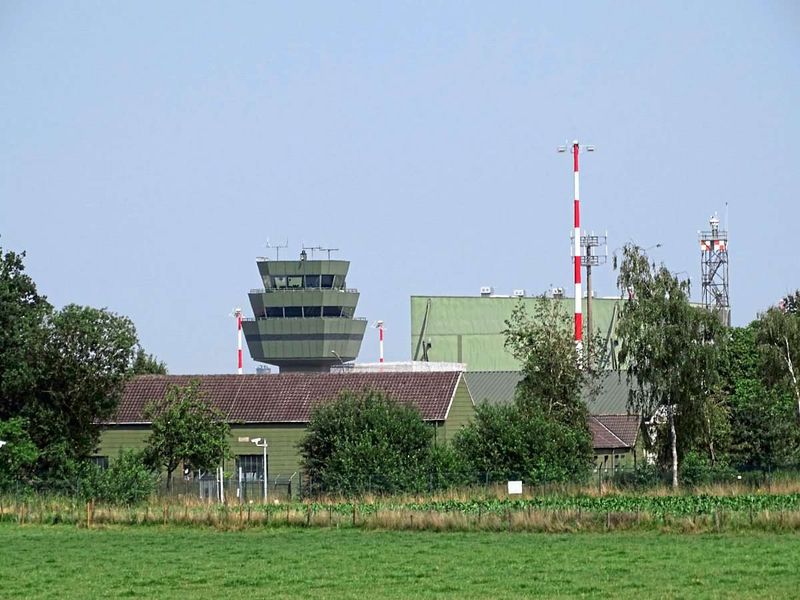 Mögliche Bedrohungslage am Nato-Flughafen in Deutschland