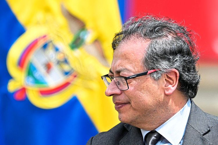 Kolumbiens Regierung führt Friedensgespräche mit Rebellen