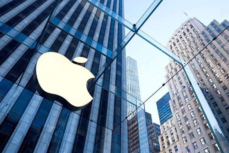 Das Bild zeigt ein Apple-Logo in New York City.