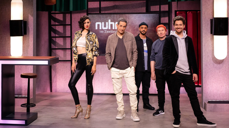 Scharfe Reaktionen Im Netz Auf B hmermanns Satiresendung Nuhr Im 