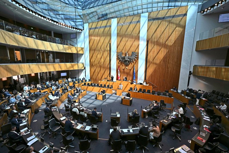 Besser bezahlte Politiker sind weniger korrupt