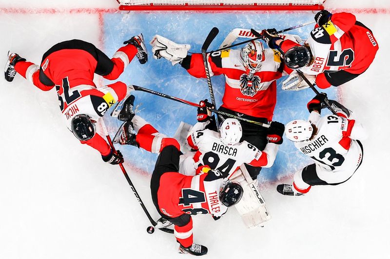 Eishockey-WM im Liveticker: Österreich unterliegt der Schweiz 0:9