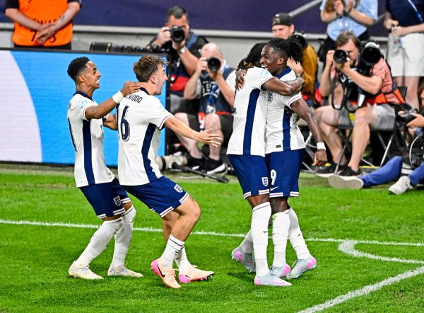 England-nach-Finalkrimi-zum-zweiten-Mal-in-Folge-U21-Europameister
