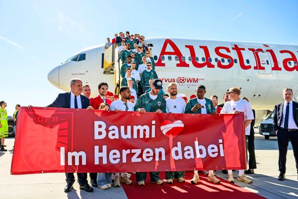 -FB-Team-hebt-zur-WM-ab-Wir-sind-bereit-f-r-diese-Reise-