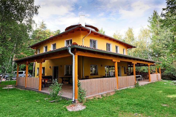 Sorge-um-Kinder-die-aus-der-therapeutischen-WG-Ph-nixhof-geholt-wurden