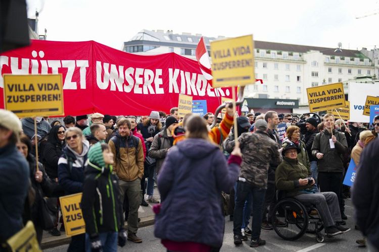 Demonstration in Wien: Viele sehen sich politisch nicht repräsentiert