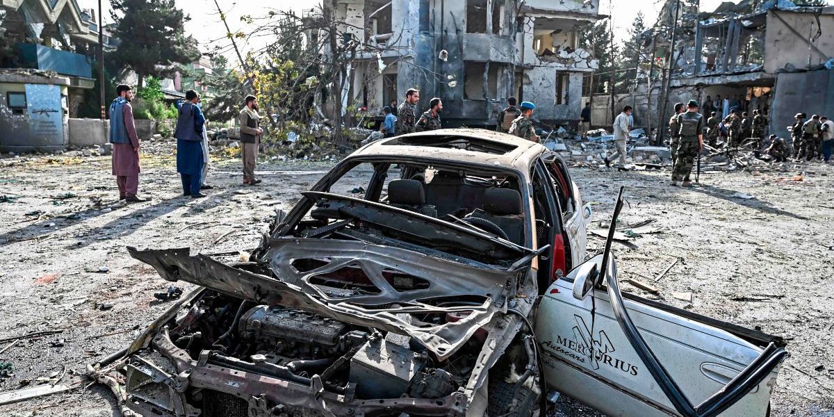 Taliban reklamieren Autobombenanschlag mit 13 Toten in Afghanistan für sich - Vimarsana News