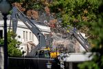 Trumps Ballsaal wird laut Bericht deutlich teurer Der Washington Post zufolge berechnet die Baufirma die Kosten auf 600 Millionen Dollar – dreimal so viel wie ursprünglich vom US-Präsidenten angegeben