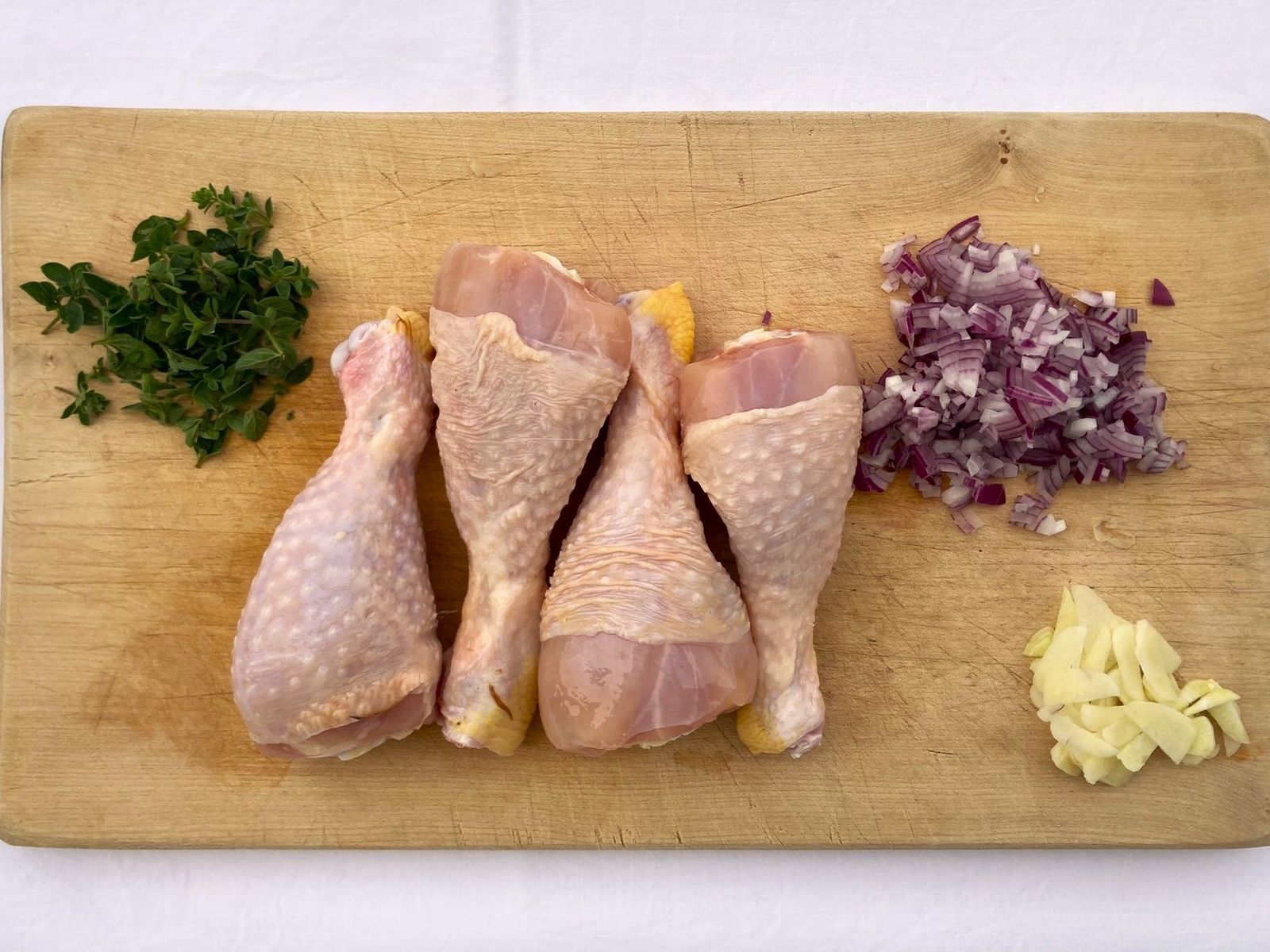 Hendlhaxerln mit gerösteten Paprikaschoten - Hauptspeisen - derStandard ...