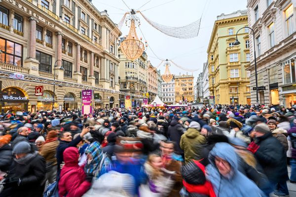 Rund-550-000-Besucher-feierten-am-Wiener-Silvesterpfad