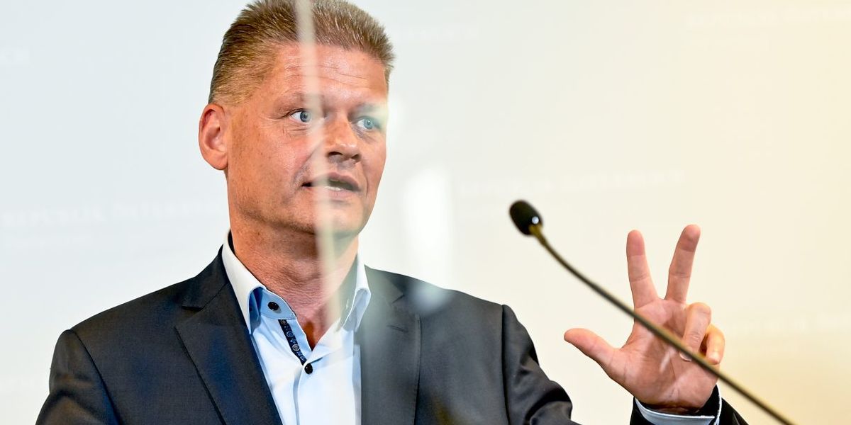 Satire als Chance - Vimarsana News