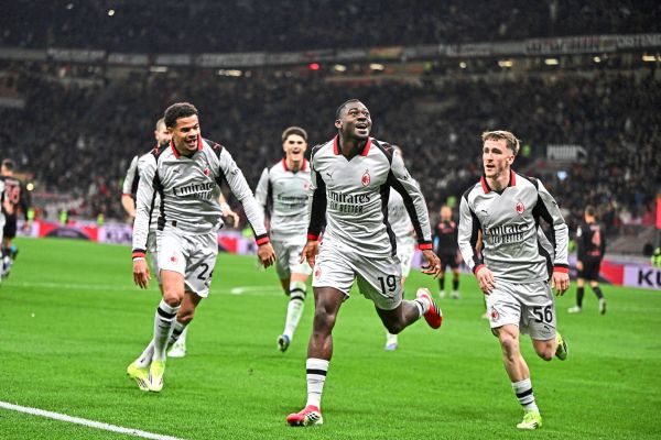 AC-Milan-bezwingt-Lazaro-Klub-Torino-3-2