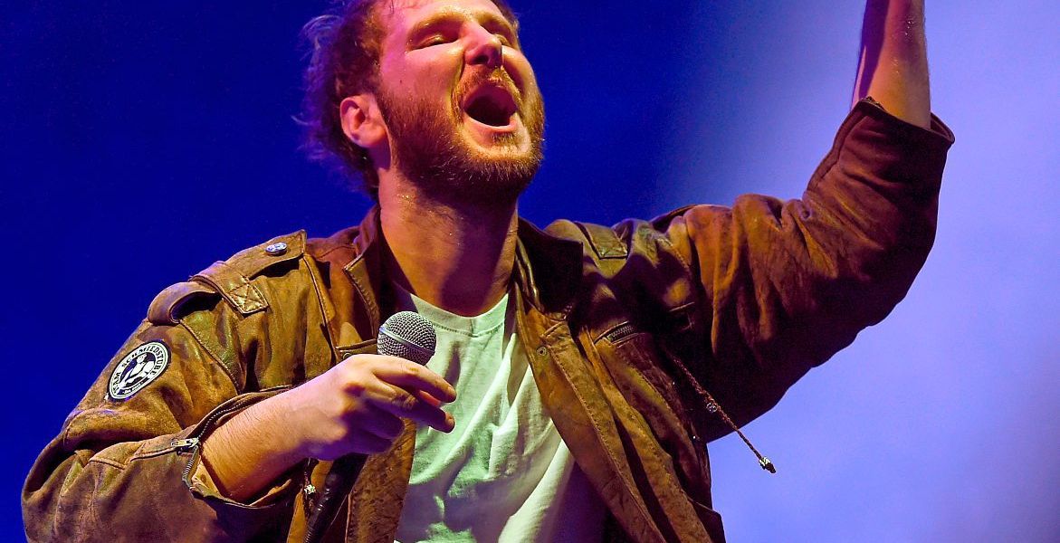 Nach Bussi Baby Sagen Wanda Nun Ciao Baby Musik Derstandard De Kultur