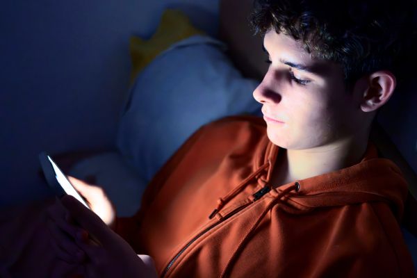 Chats-von-Verstorbenen-l-schen-ja-oder-nein-