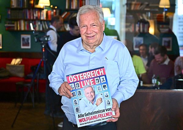 -Geheimnisse-in-XXL-Medienmacher-Fellner-pr-sentiert-Autobiografie