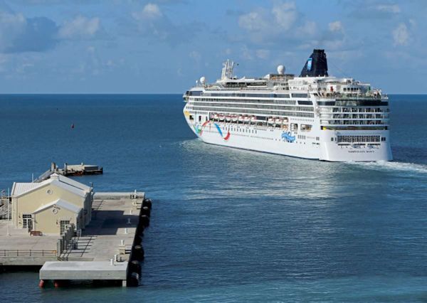 US-Kreuzfahrtschiff-darf-wegen-erkrankter-Passagiere-nicht-in-Mauritius-anlegen