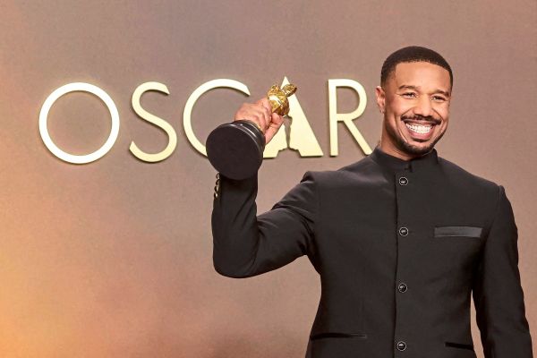 Michael-B-Jordan-und-Austin-Butler-drehen-Miami-Vice-85-