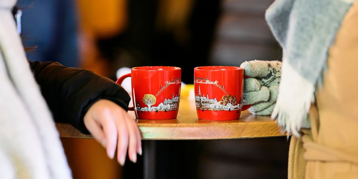 Das Punschtrinken am Wiener Maria-Theresien-Platz fällt heuer aus