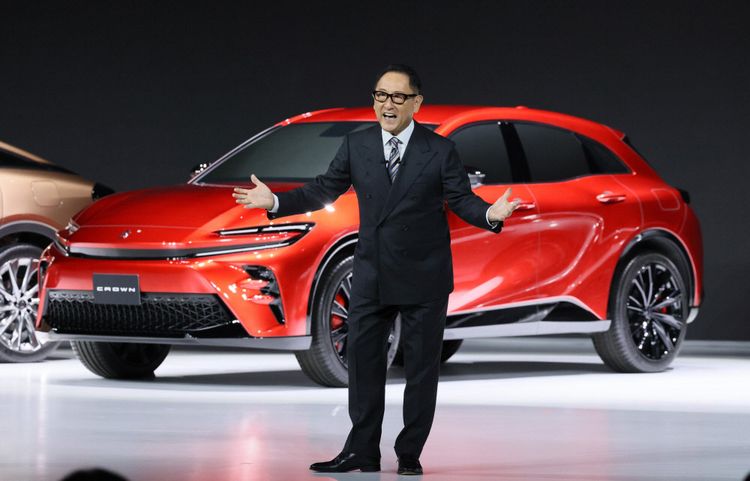 Toyota-CEO: Die nahe Zukunft der Mobilität liegt in mehreren Antriebsformen  - IT-Business -  › Web