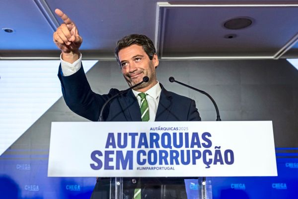 Rechtsextreme-ziehen-nach-Kommunalwahlen-in-Portugal-erstmals-in-Rath-user-ein