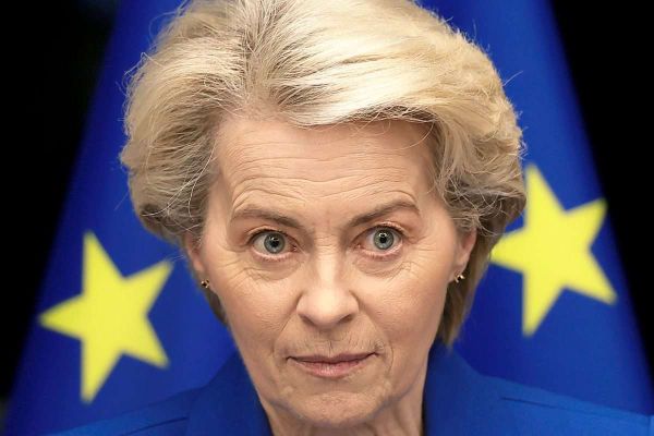 letzter-auftritt-und-neustart-der-von-der-leyen-kommission