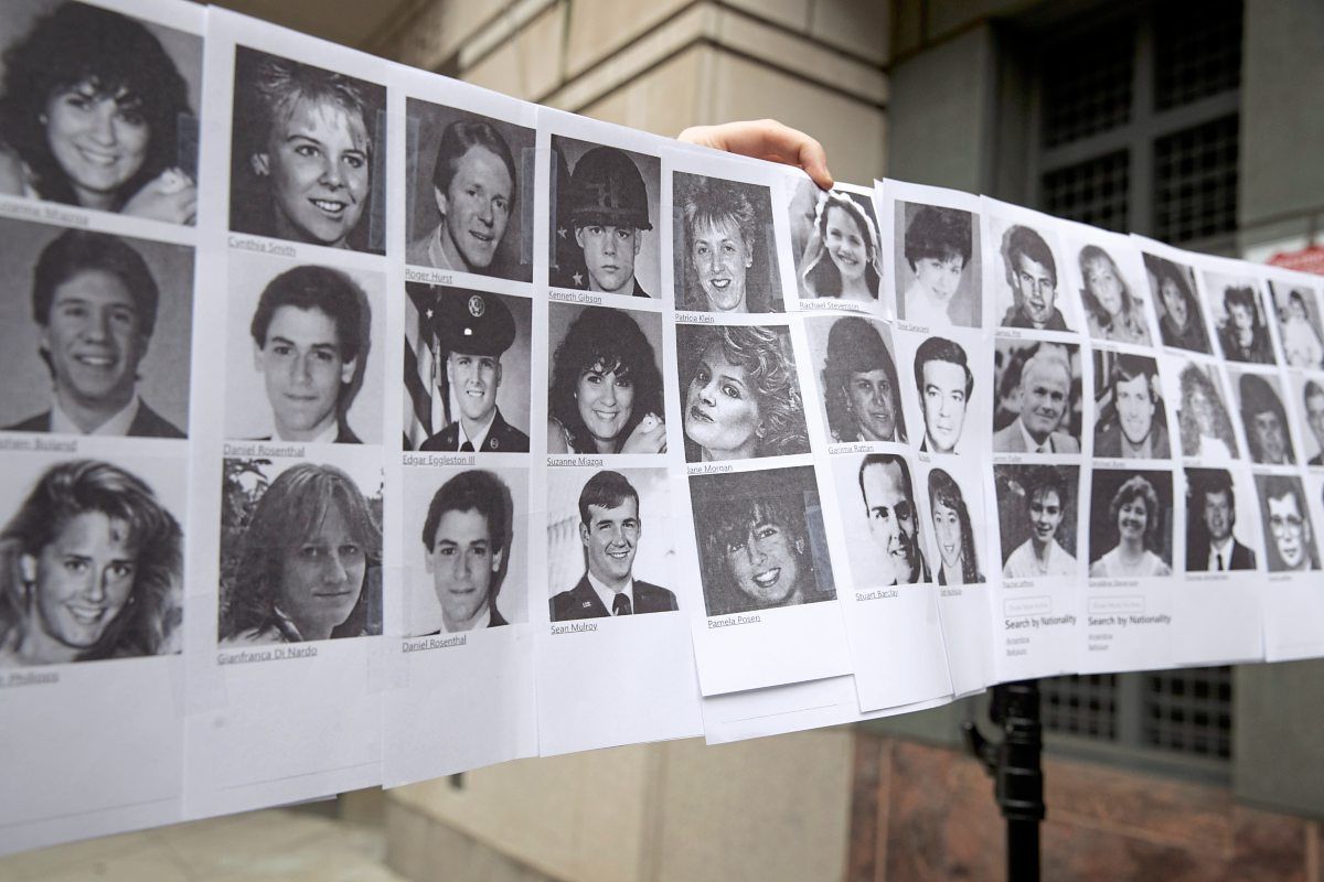 Lockerbie Letters Lockerbie-Verdächtiger in die USA gebracht und vor Gericht gestellt ...