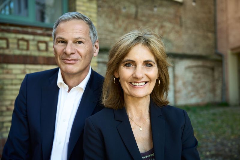 Buchautoren Gloger und Mascolo: "Die deutsche Politik setzte bis zuletzt auf die Rationalität von W…