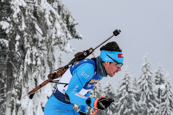 oberhof-verfolgung-trotz-sechs-strafrunden-an-giacomel