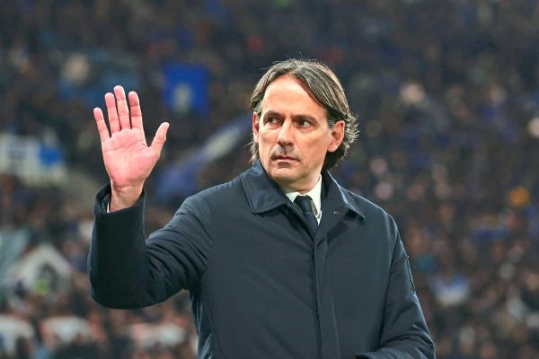 Simone-Inzaghi-h-rt-als-Inter-Trainer-auf-und-k-nnte-in-Saudi-Arabien-unterschreiben