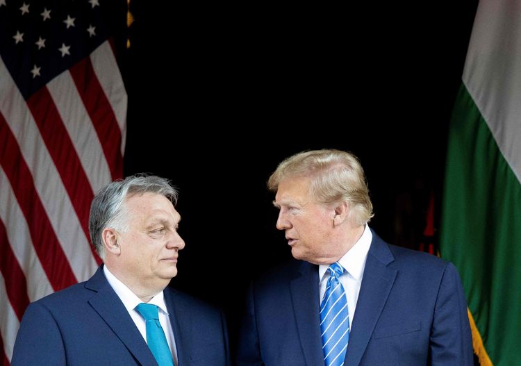 Orbán (links), Trump (rechts)