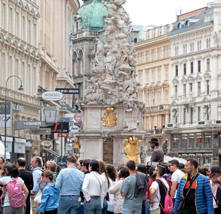 Touristen in der Wiener Innenstadt. 