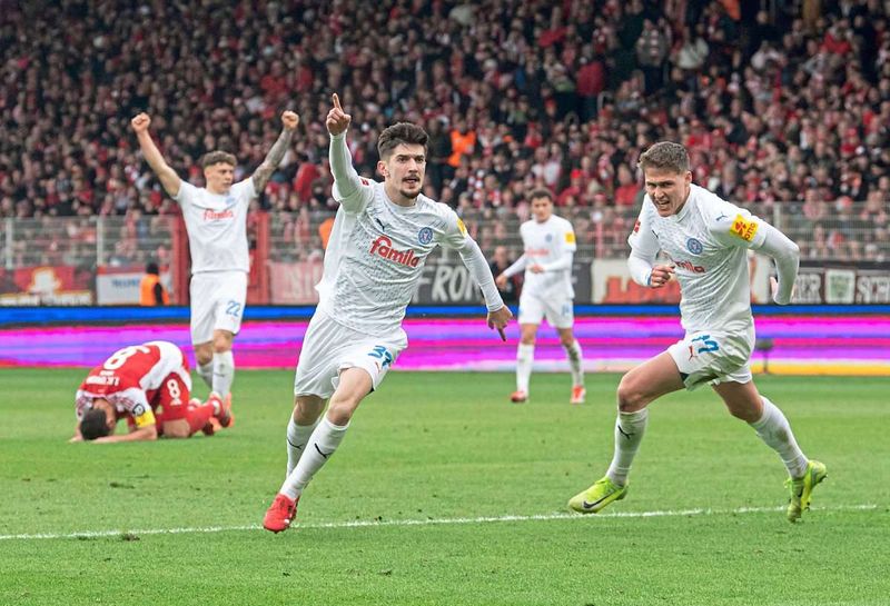 Kiel mit wichtigem Sieg im Abstiegskampf, Freiburg mit Nullnummer