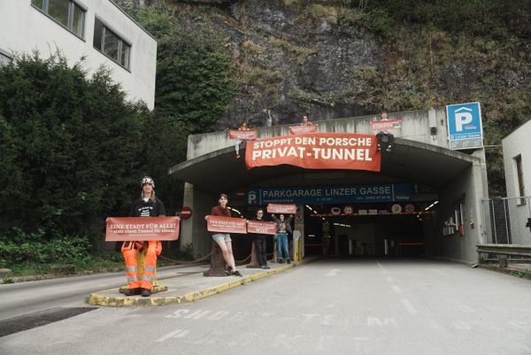 Porsche-Tunnel-in-Salzburg-wird-vom-Amt-freigegeben