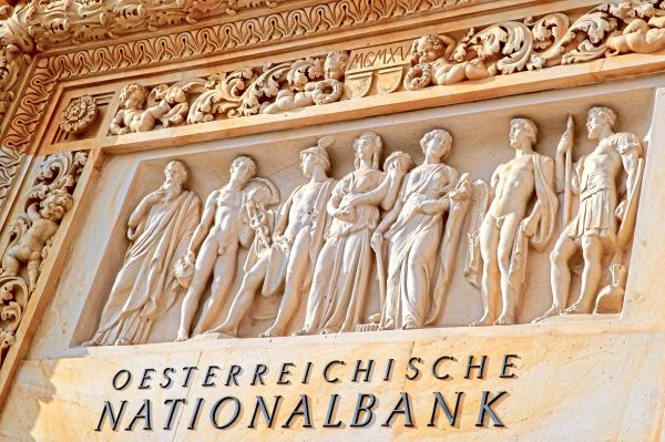 Boni-gek-rzt-Aufstieg-gestoppt-Nationalbank-beschlie-t-Sparpaket