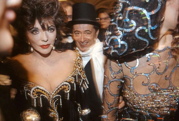 Joan Collins und Richard Lugner auf dem Opernball 1993.