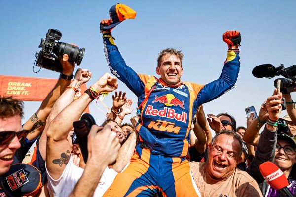benavides-rettet-ktm-dakar-sieg-al-attiyah-triumphiert-bei-den-autos