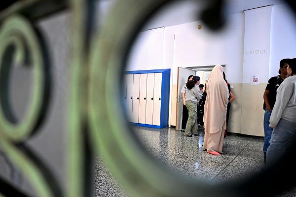 Beim-Kopftuchverbot-ist-die-Gleichbehandlung-nicht-verhandelbar