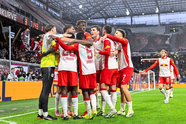 Salzburg-feiert-4-1-Heimsieg-gegen-Ried