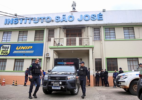 13-J-hriger-erschie-t-zwei-Mitarbeiter-an-Schule-in-Brasilien
