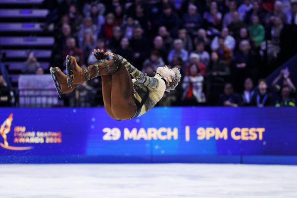 Ilia-Malinin-olympisch-aus-allen-Tr-umen-gest-rzt-steht-vor-dem-WM-Hattrick