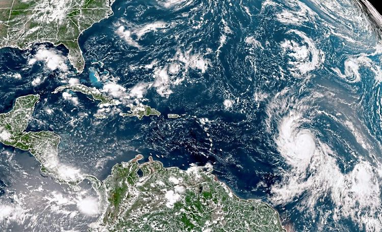 Satellitenbild von Hurrikan Lee