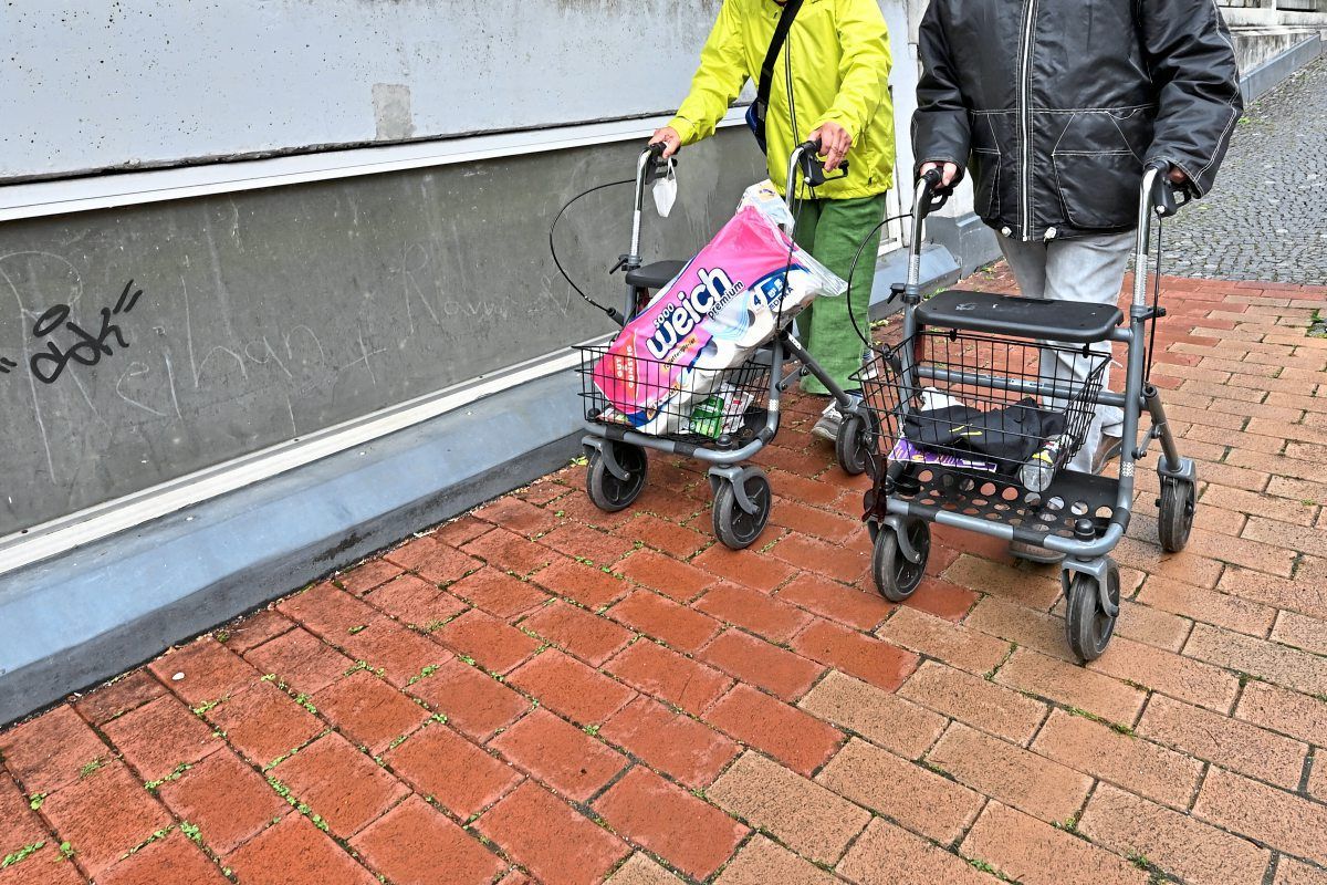 Rund ein Fünftel in Deutschland von Armut oder sozialer Ausgrenzung bedroht Deutsche