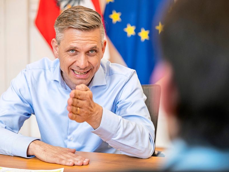 Hattmannsdorfer: "Die Verantwortung, sich die Preise anzusehen, liegt weiter bei den Stromkunden"