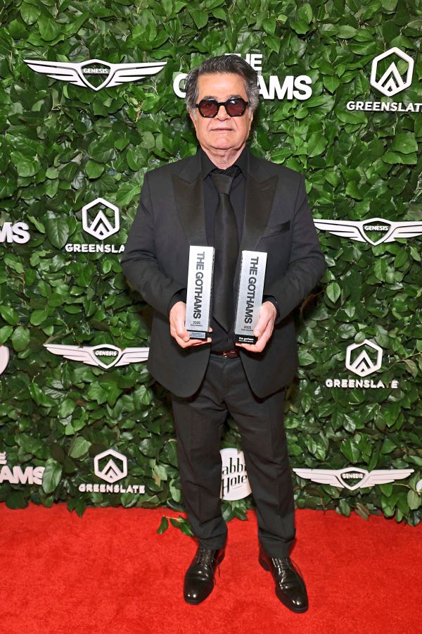 Iranischer-Star-Regisseur-Jafar-Panahi-zu-Haftstrafe-verurteilt