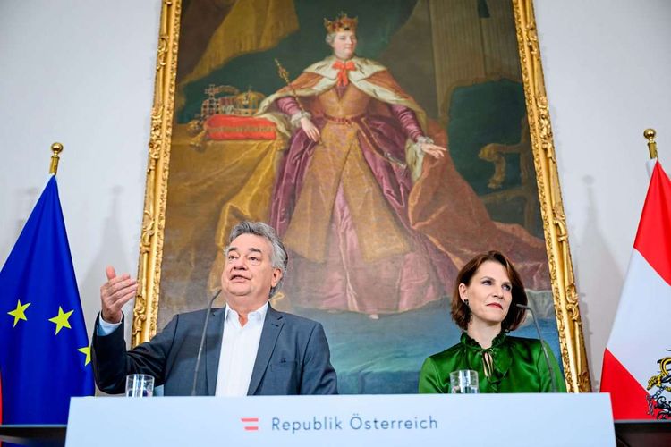 Werner Kogler und Karoline Edtstadler
