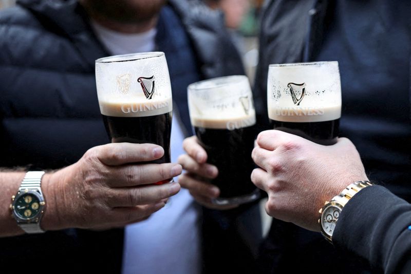 "Wir geben nicht auf": In Großbritannien laufen Pub-Betreiber Sturm gegen höhere Steuern