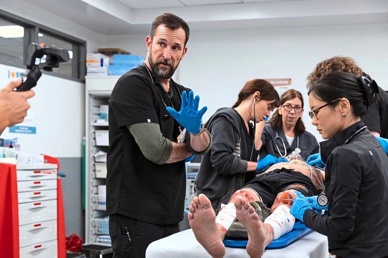 Operieren im Druckkochtopf: Für Noah Wyle spiegelt "The Pitt" den Zustand der USA