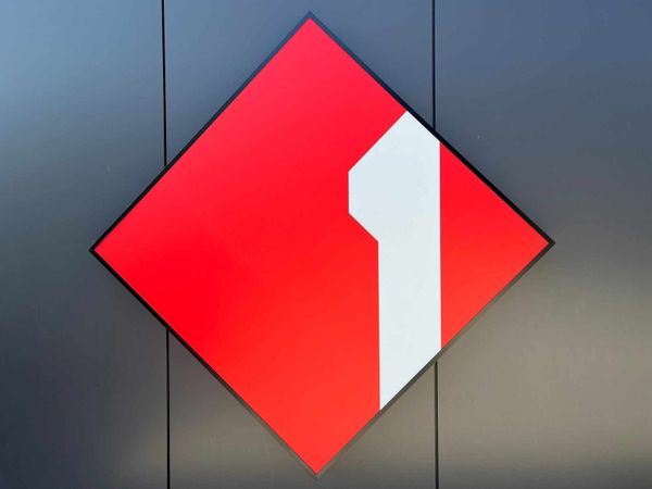 Radio-Methusalem-Du-holde-Kunst-feiert-auf-1-80-Jahre