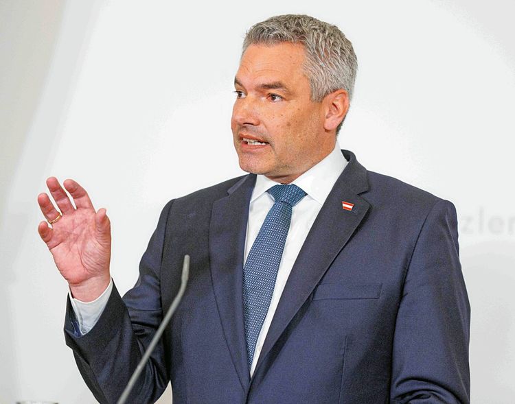 Nehammer warnt auf Salzburg Summit vor Deindustrialisierung Europas