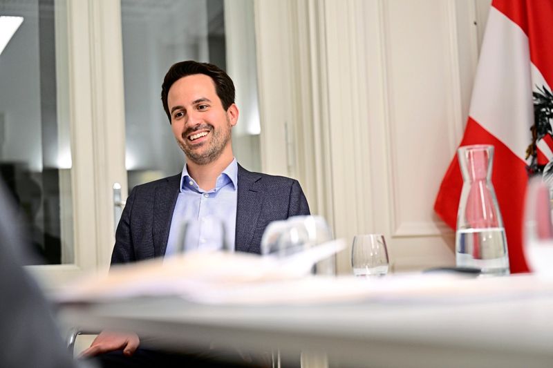 Wiederkehr: "Der Lehrberuf wird durch die KI an Attraktivität gewinnen"